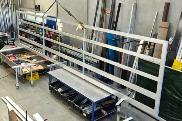 oversized-gate-fabrication