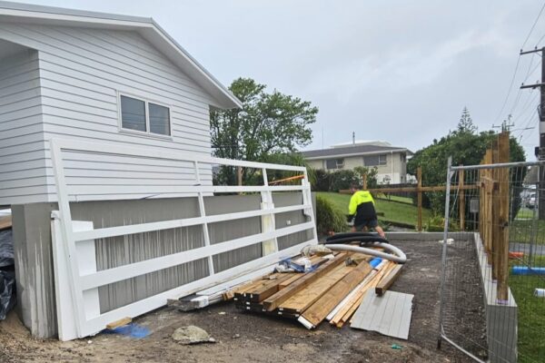 oversized-gate-installation